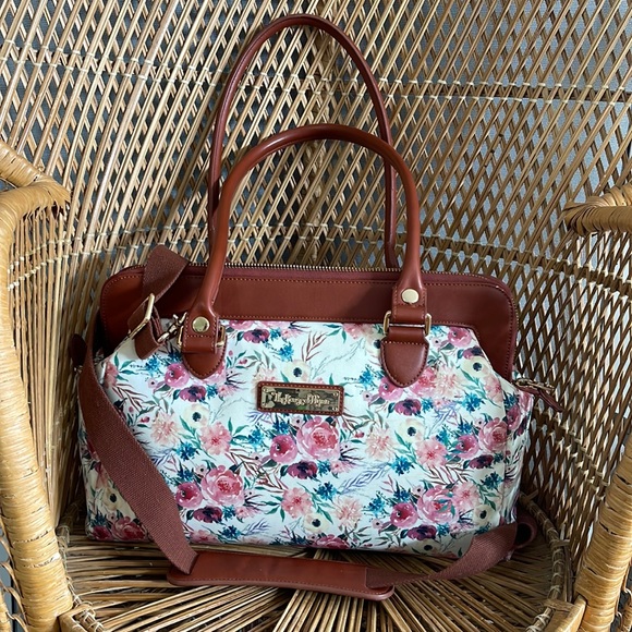 The House of Flynn Cameras, Photo & Video Special House Of Flynn